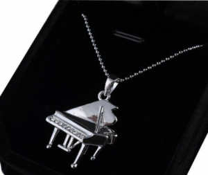 Ruby MG 120 - naszyjnik fortepian
