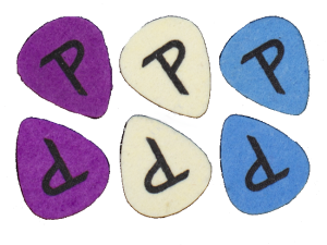 Perri's FUP1 Felt Ukulele - kostka gitarowa