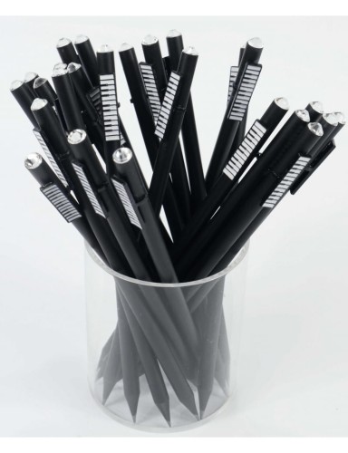 bleistift-mit-tastatur-charm-b-weisskristall.jpg