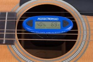 Music Nomad The HumiReader 3 in 1 Montor MN305 - elektroniczny nawilżacz do gitar