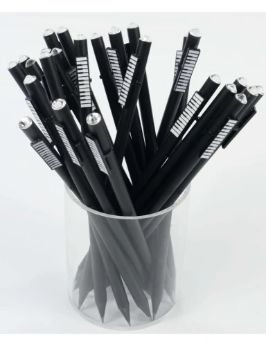 bleistift-mit-tastatur-charm-b-weisskristall.jpg