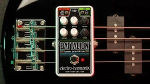  Electro Harmonix Nano Battalion - efekt basowy