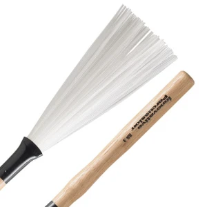 Innovative Percussion BR3 Wood Handle Nylon Brushes Medium - miotełki